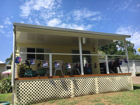 The Best Exotic Magnolia Cottage - Accommodation Gladstone 9