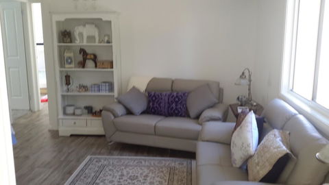 The Best Exotic Magnolia Cottage - Accommodation Gladstone 31