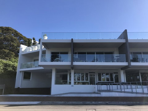 Belle Vue- Penthouse At Black Beach - Accommodation Gladstone 16
