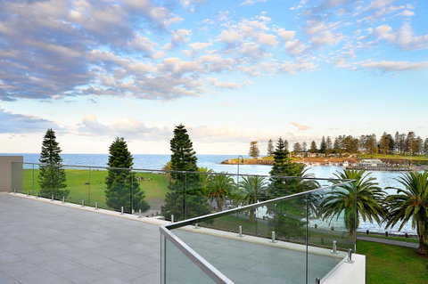Belle Vue- Penthouse At Black Beach - Accommodation Gladstone 15