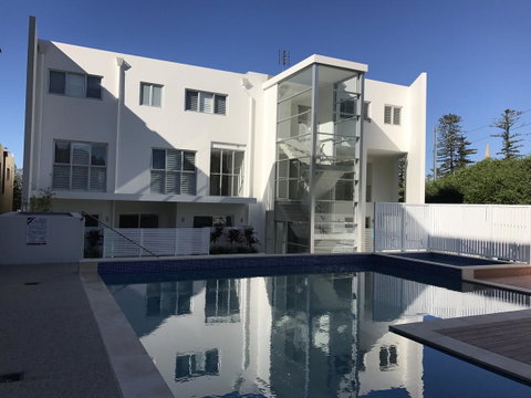 Belle Vue- Penthouse At Black Beach - Accommodation Gladstone 19