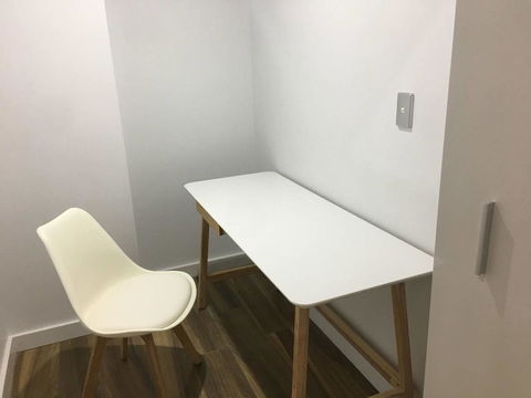 Specious Apartment With 2 Large Bedrooms - Accommodation Gladstone 8