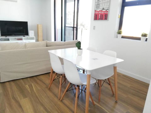 Specious Apartment With 2 Large Bedrooms - Accommodation Gladstone 6