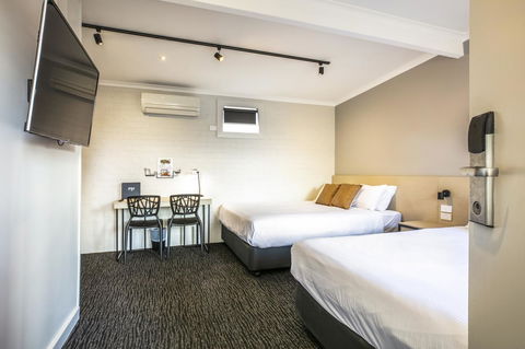 Nightcap At Colyton Hotel - Accommodation Gladstone 23