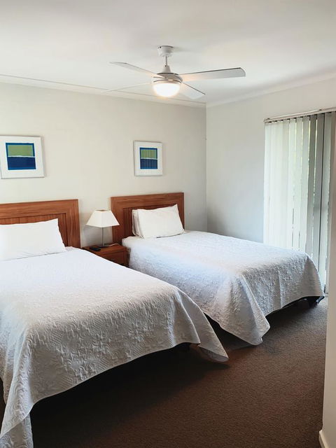 Seachange 3 - Accommodation Gladstone 6