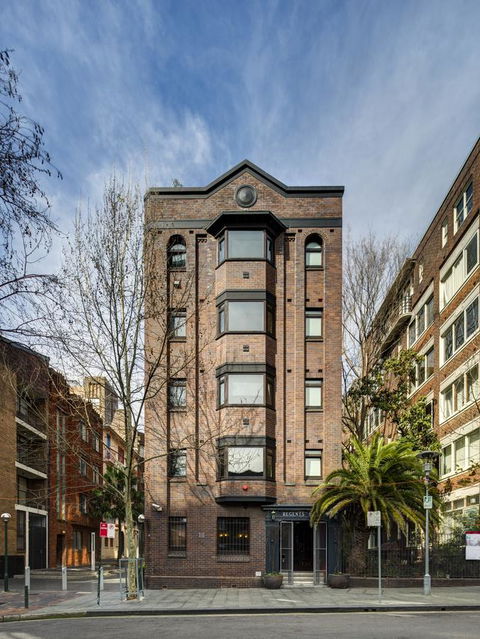 Regents Court Sydney - Accommodation Gladstone 1