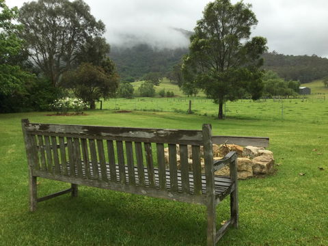 Arcadia - The Barn Cottage & Rosehill Cottage - Accommodation Gladstone 24
