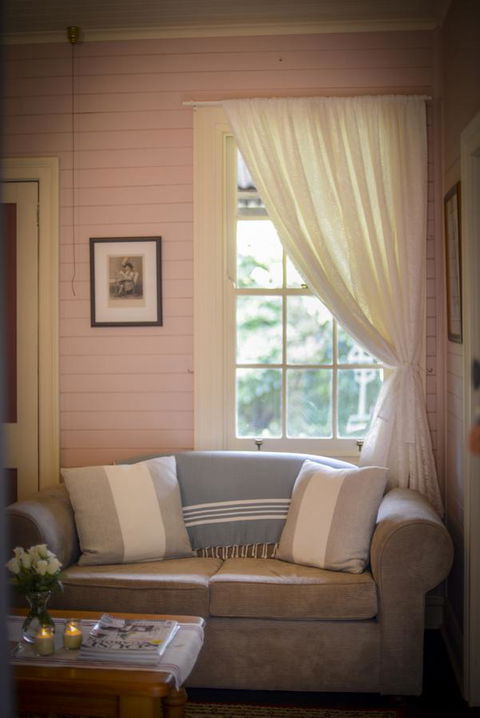 Arcadia - The Barn Cottage & Rosehill Cottage - Accommodation Gladstone 21