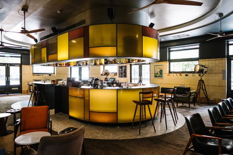 The Old Clare Hotel, Independent Collection By EVT - Accommodation Gladstone 14