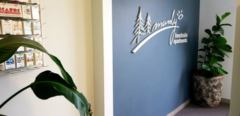 Manly Beachside Apartments - Accommodation Gladstone 5