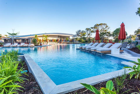 Elements Of Byron - Accommodation Gladstone 16