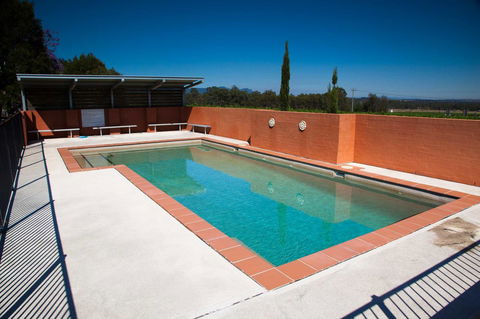 Adina Vineyard - Accommodation Gladstone 8