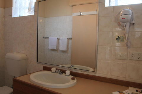 Hunter Valley Motel - Accommodation Gladstone 24