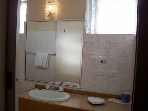 Hunter Valley Motel - Accommodation Gladstone 22