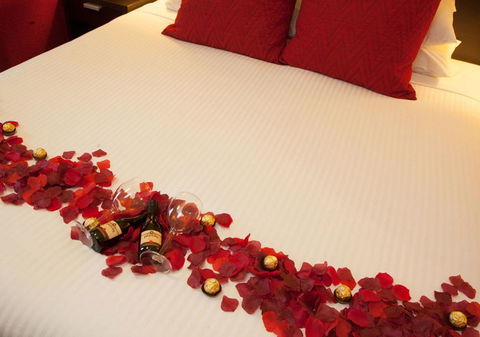 Wine Country Motor Inn - Accommodation Gladstone 36