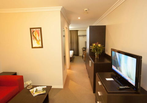 Wine Country Motor Inn - Accommodation Gladstone 30