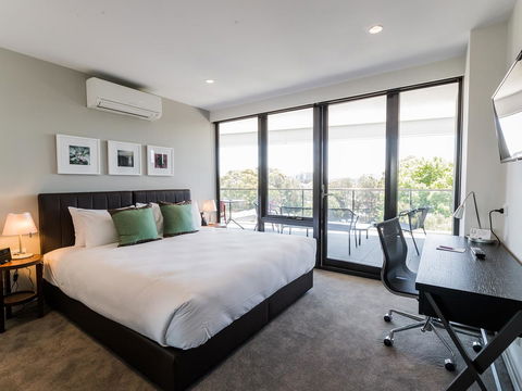 The Branksome Hotel & Residences - Accommodation Gladstone 2