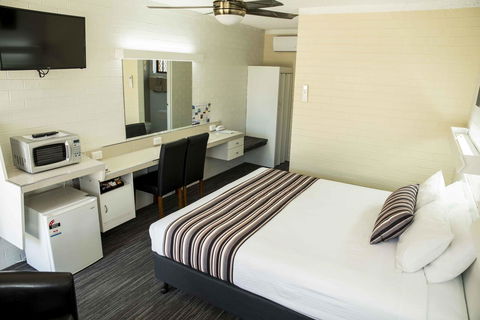 Coastal Bay Motel - Accommodation Gladstone 28
