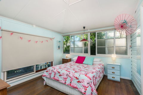 Gidget's Surf Shack - Accommodation Gladstone 26