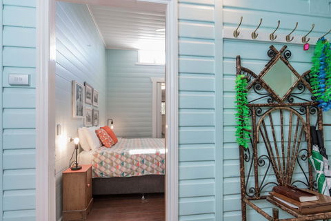 Gidget's Surf Shack - Accommodation Gladstone 13