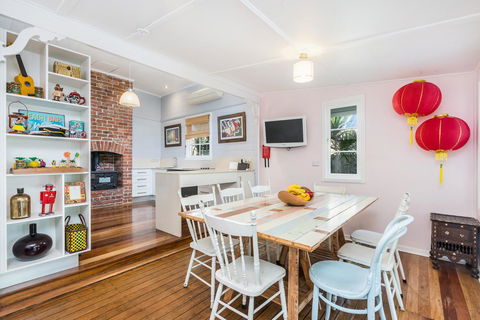 Gidget's Surf Shack - Accommodation Gladstone 1