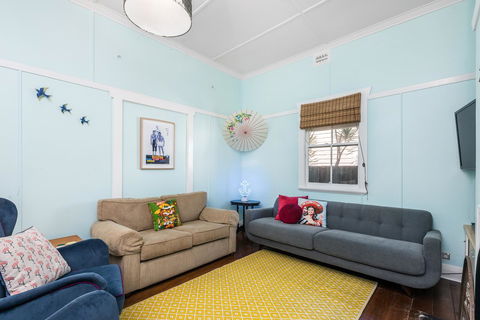 Gidget's Surf Shack - Accommodation Gladstone 9