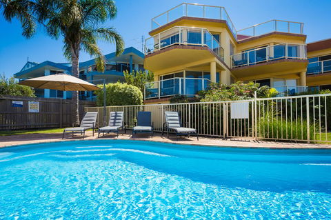 Baywatch Apartments Merimbula - Accommodation Gladstone 10