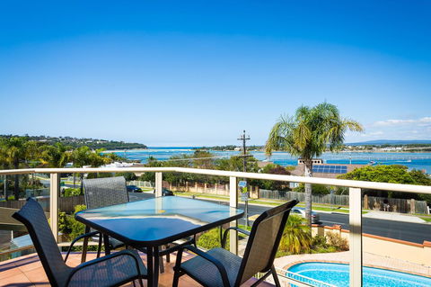 Baywatch Apartments Merimbula - Accommodation Gladstone 21
