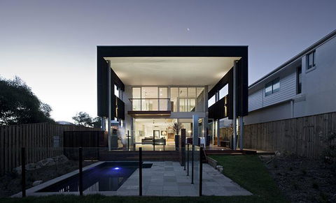 Casuarina Beachfront House - Hostie Properties - Accommodation Gladstone 0