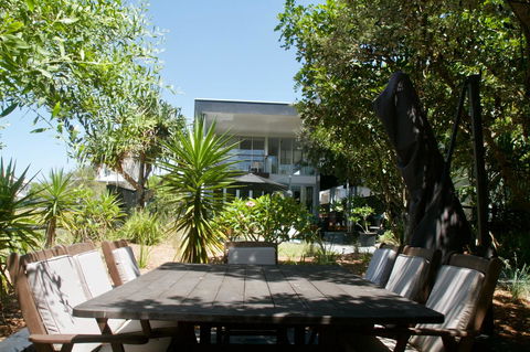Casuarina Beachfront House - Hostie Properties - Accommodation Gladstone 14