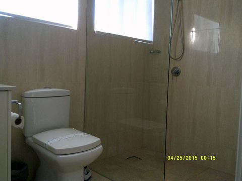 Pelican H2O One & Two Bedroom Apartments - Accommodation Gladstone 26