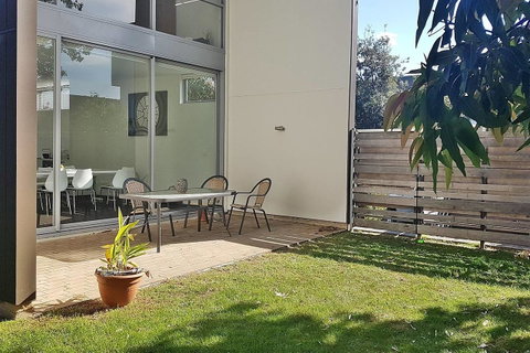 Coast 35 - Accommodation Gladstone 6
