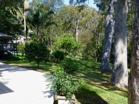 The Retreat At Palm Beach - Accommodation Gladstone 3
