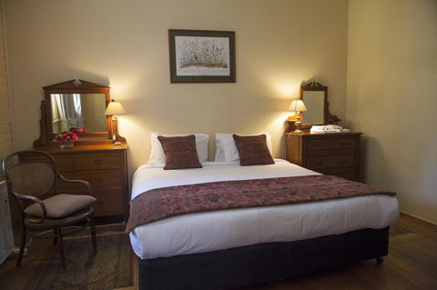 Hillview Heritage Hotel - Accommodation Gladstone 7