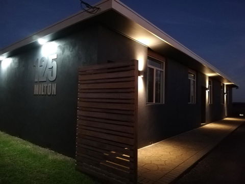125 Milton - Accommodation Gladstone 12