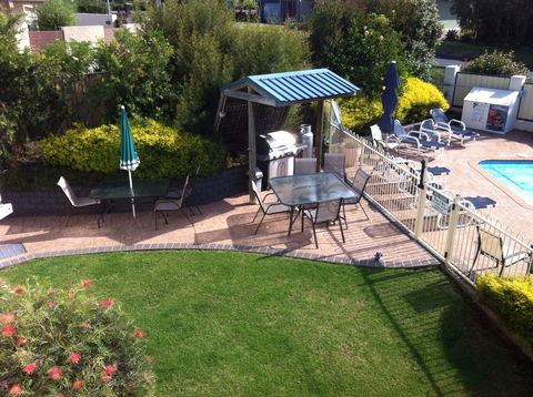 BlueWater Apartments - Accommodation Gladstone 4