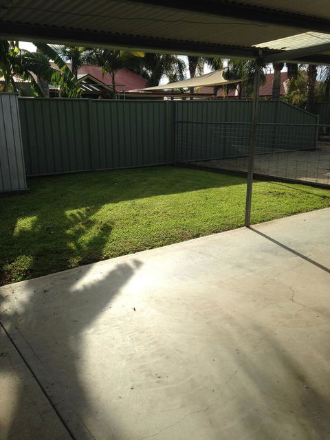 7 Melbourne Street - Accommodation Gladstone 3