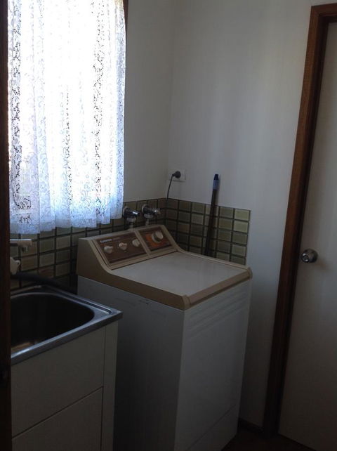 7 Melbourne Street - Accommodation Gladstone 10