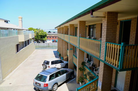 Bay Motel - Accommodation Gladstone 2