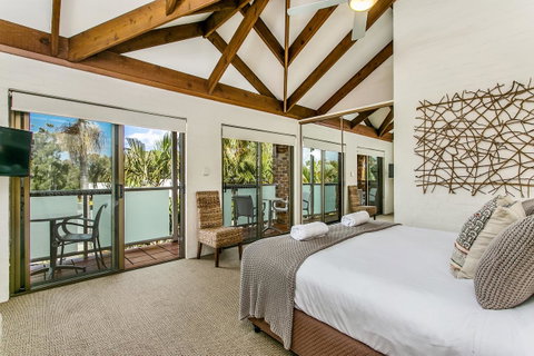 The Terraces Main Beach - Accommodation Gladstone 23