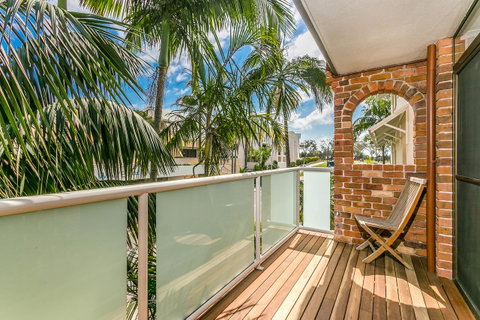 The Terraces Main Beach - Accommodation Gladstone 8
