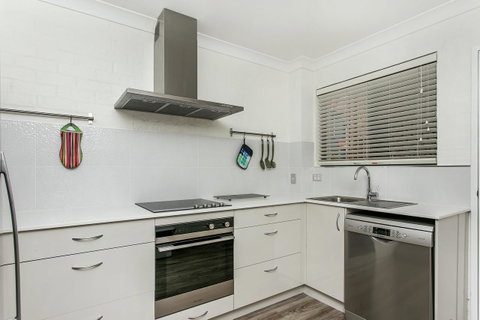 The Terraces Main Beach - Accommodation Gladstone 38