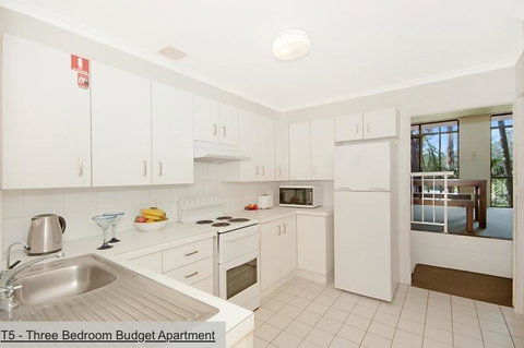 The Terraces Main Beach - Accommodation Gladstone 30