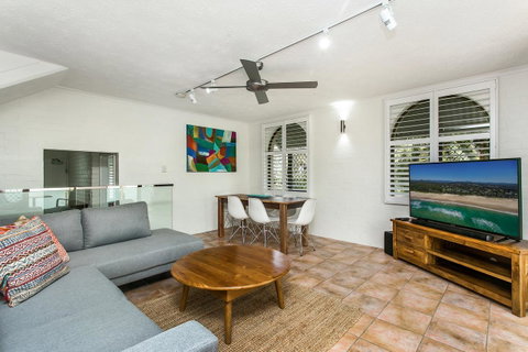 The Terraces Main Beach - Accommodation Gladstone 7