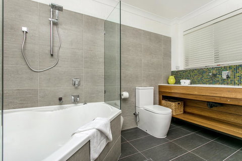 The Terraces Main Beach - Accommodation Gladstone 35