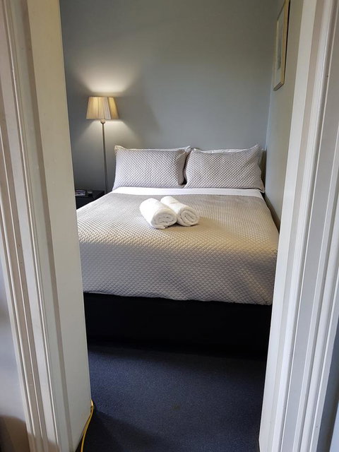 Bayswater Boutique Lodge - Accommodation Gladstone 15