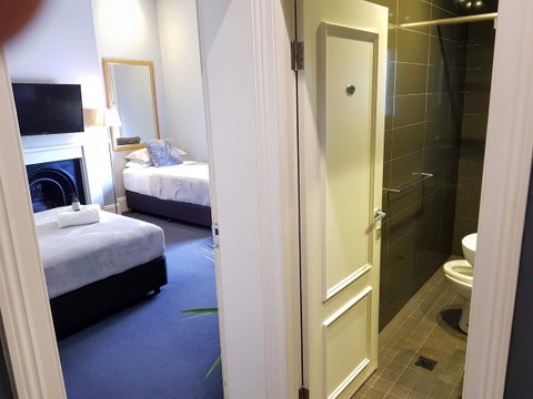 Bayswater Boutique Lodge - Accommodation Gladstone 33