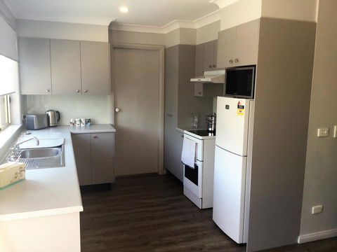 Tic Tac Toe Quality Accommodation - Accommodation Gladstone 7