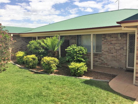 Tic Tac Toe Quality Accommodation - Accommodation Gladstone 1