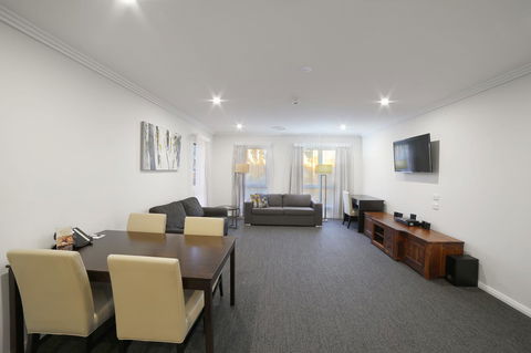 Best Western Plus Bolton On The Park - Accommodation Gladstone 21